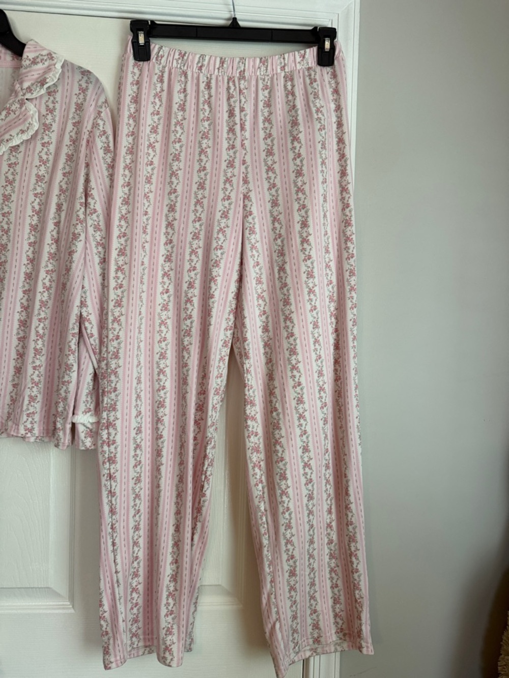 NWT Envogue Pink Floral 2-Piece Sleepwear Set - Picture 4 of 6
